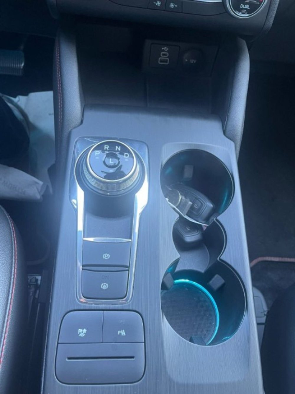 Ford Kuga usata a Lodi (12)
