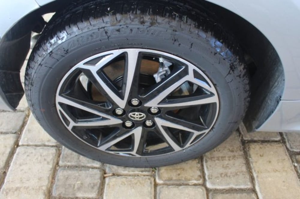 Toyota Yaris Cross usata a Roma (14)