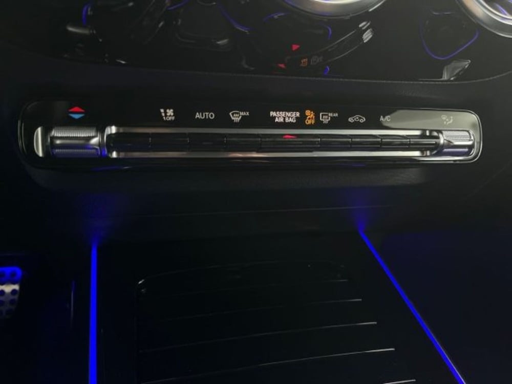 Mercedes-Benz GLA SUV usata a Verona (14)