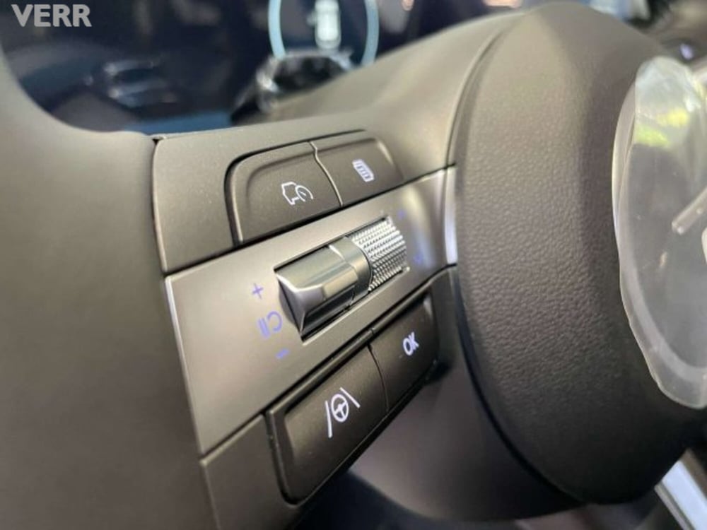 Hyundai Kona nuova a Milano (10)
