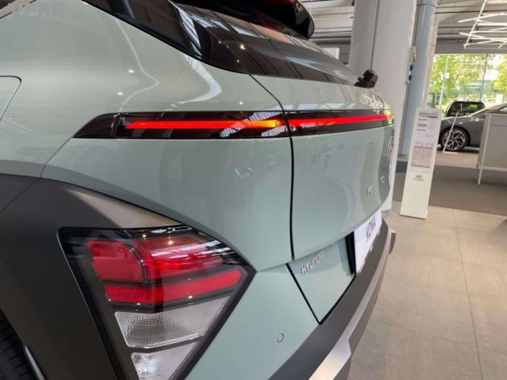 Hyundai Kona nuova a Milano (4)
