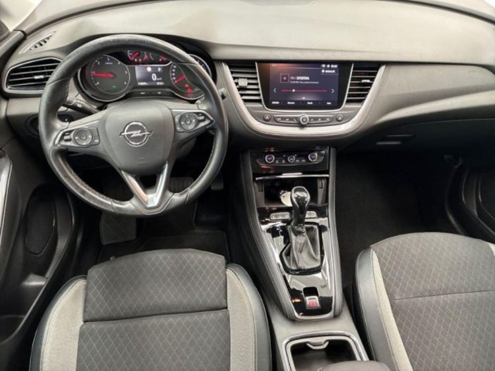 Opel Grandland X usata a Ancona (11)