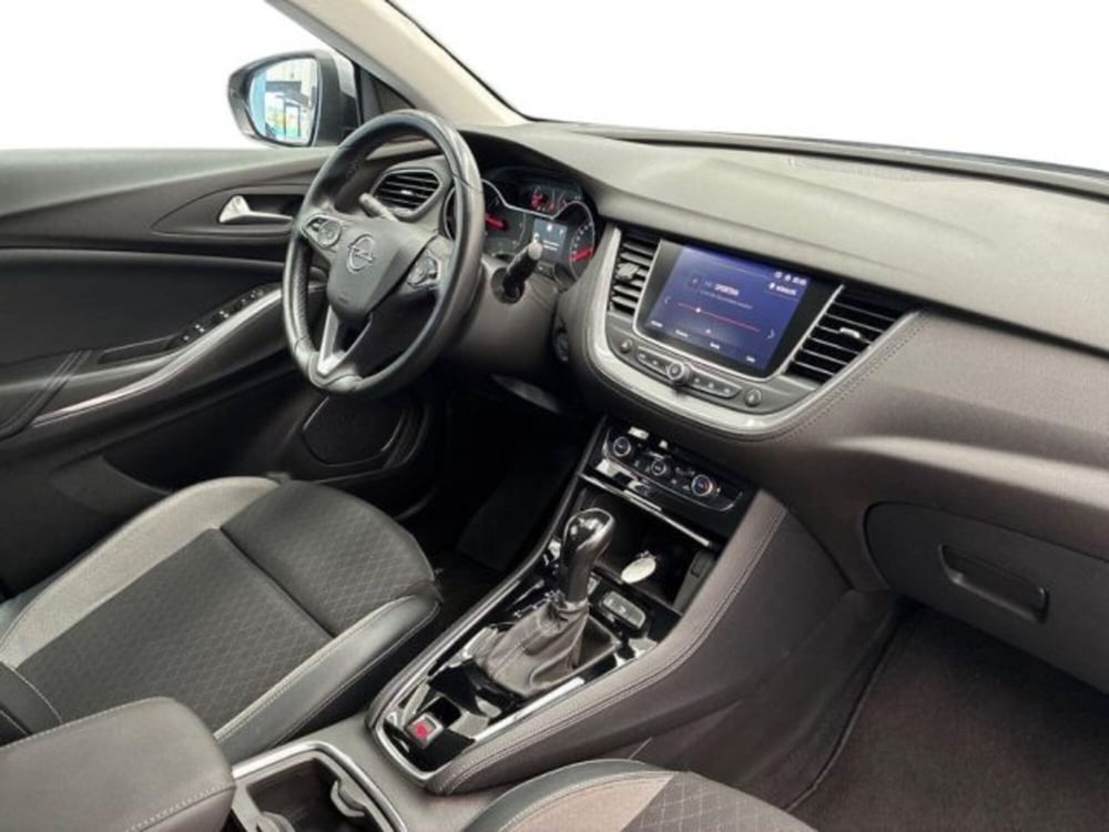 Opel Grandland X usata a Ancona (15)