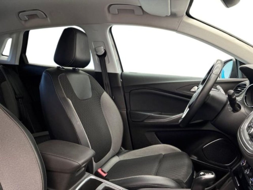 Opel Grandland X usata a Ancona (16)