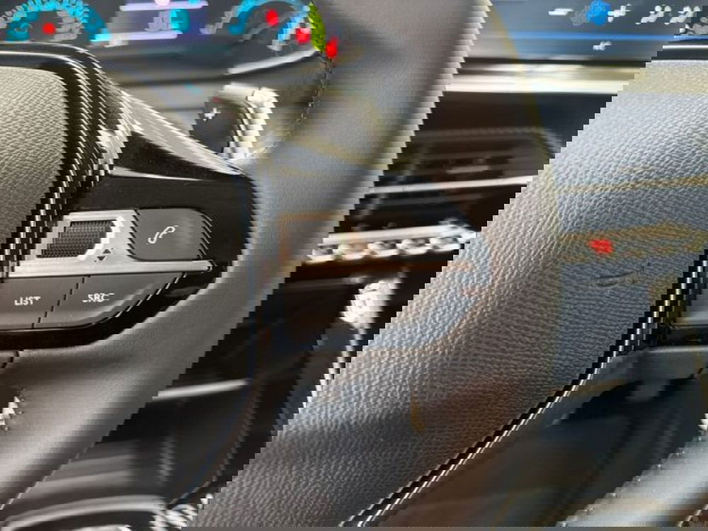 Peugeot 208 nuova a Ancona (20)