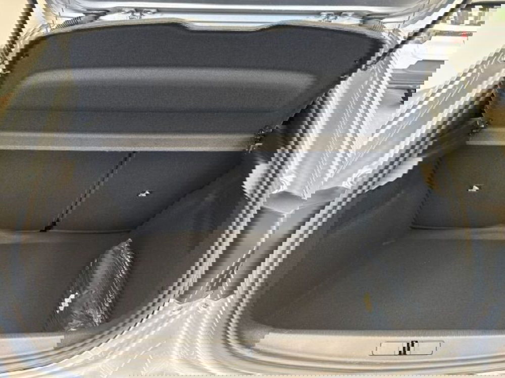 Peugeot 208 nuova a Ancona (7)