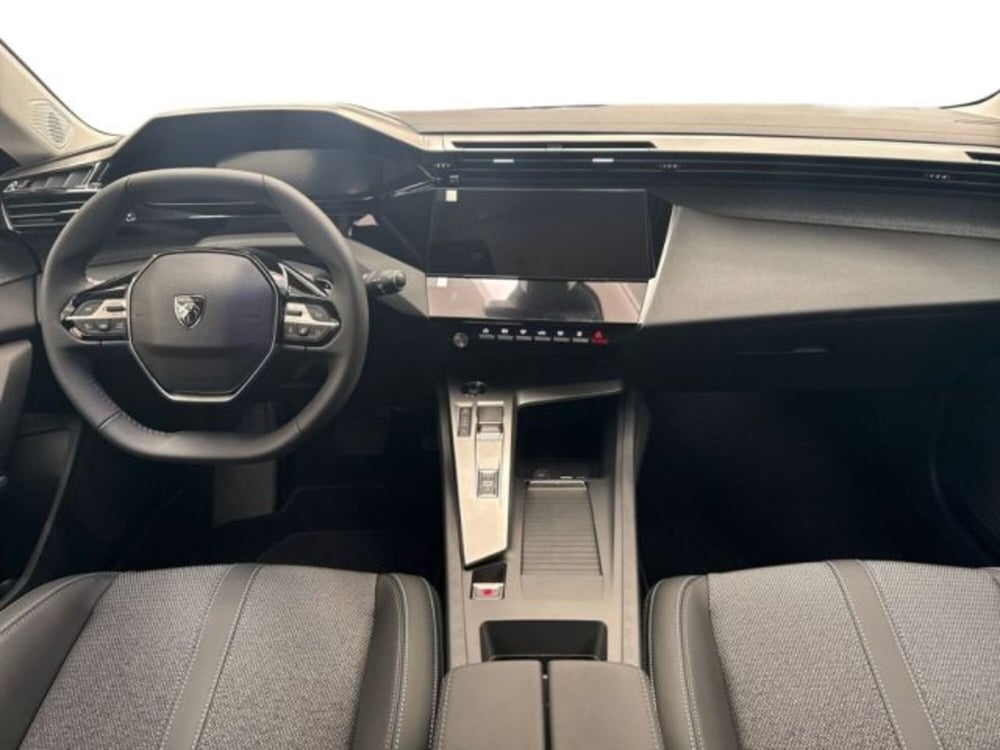 Peugeot 308 nuova a Ancona (11)
