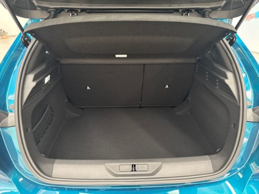 Peugeot 308 nuova a Ancona (7)