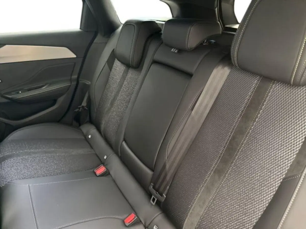 Peugeot 308 SW nuova a Ancona (14)