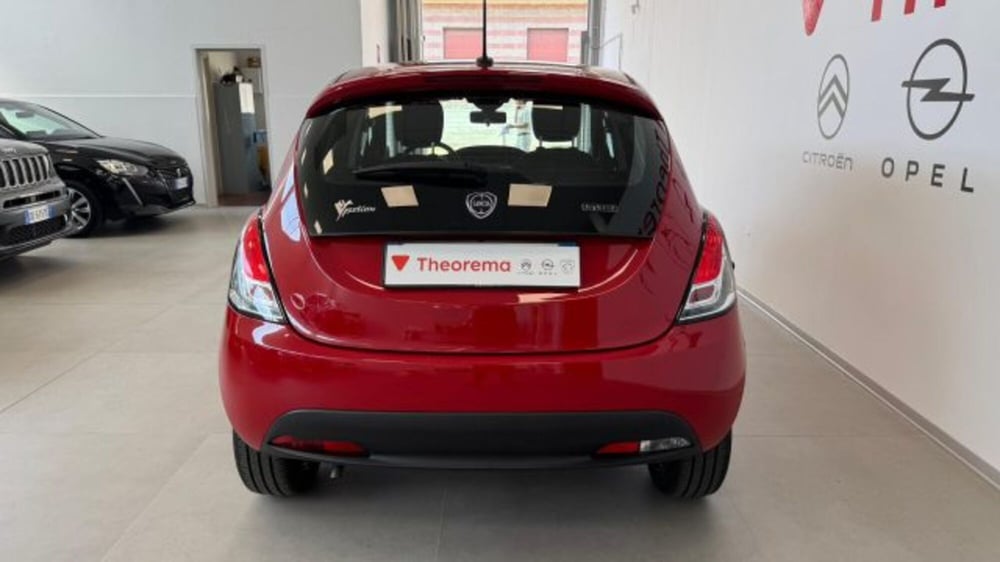 Lancia Ypsilon usata a Torino (5)