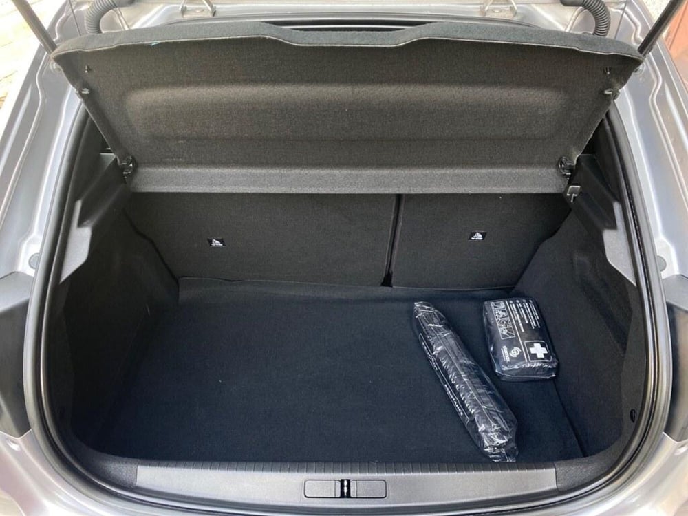 Peugeot 208 usata a Torino (9)