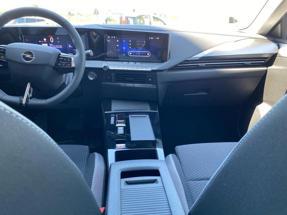 Opel Astra nuova a Torino (11)
