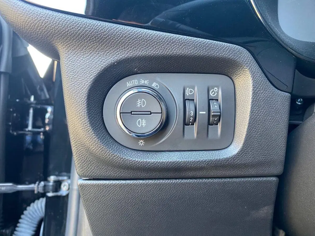 Opel Corsa nuova a Torino (13)
