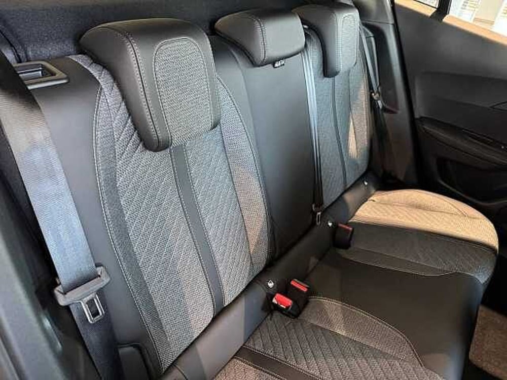 Peugeot 2008 nuova a Brescia (12)