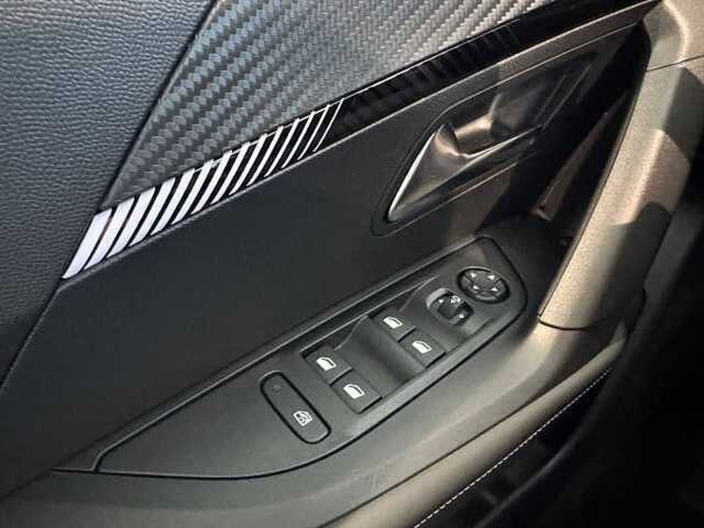 Peugeot 2008 nuova a Brescia (18)