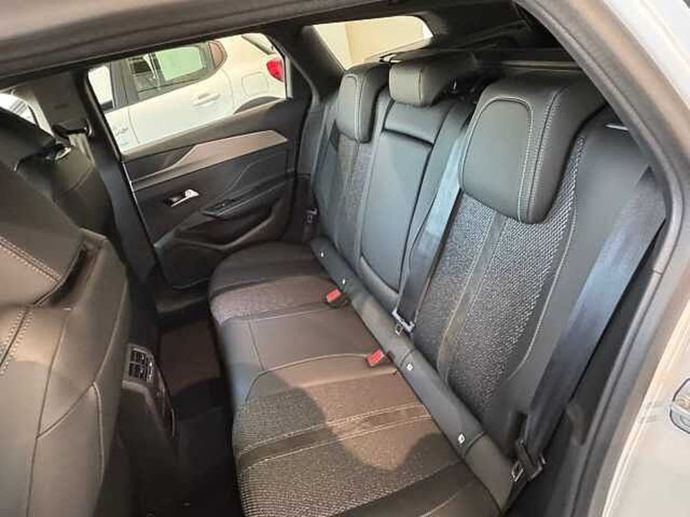 Peugeot 308 SW nuova a Brescia (13)