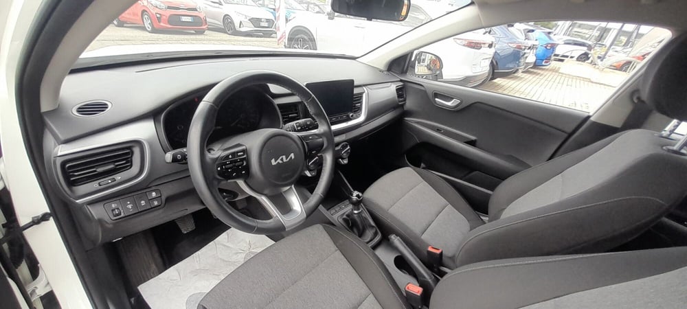 Kia Stonic usata a Cosenza (10)