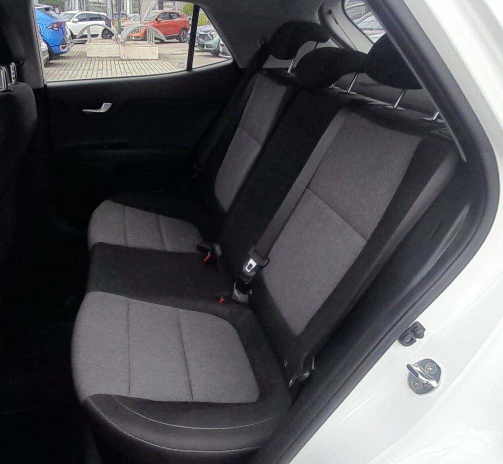 Kia Stonic usata a Cosenza (12)