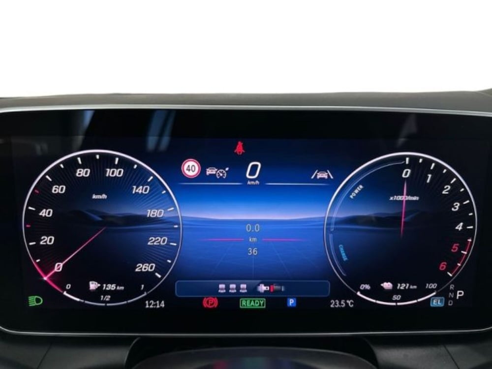 Mercedes-Benz GLC nuova a Avellino (13)