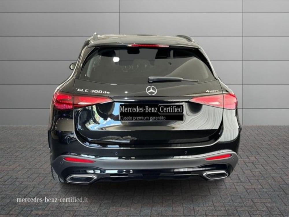 Mercedes-Benz GLC nuova a Avellino (4)