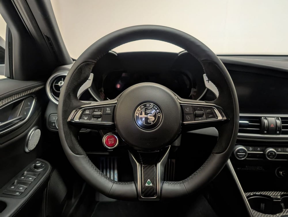 Alfa Romeo Giulia nuova a Teramo (17)