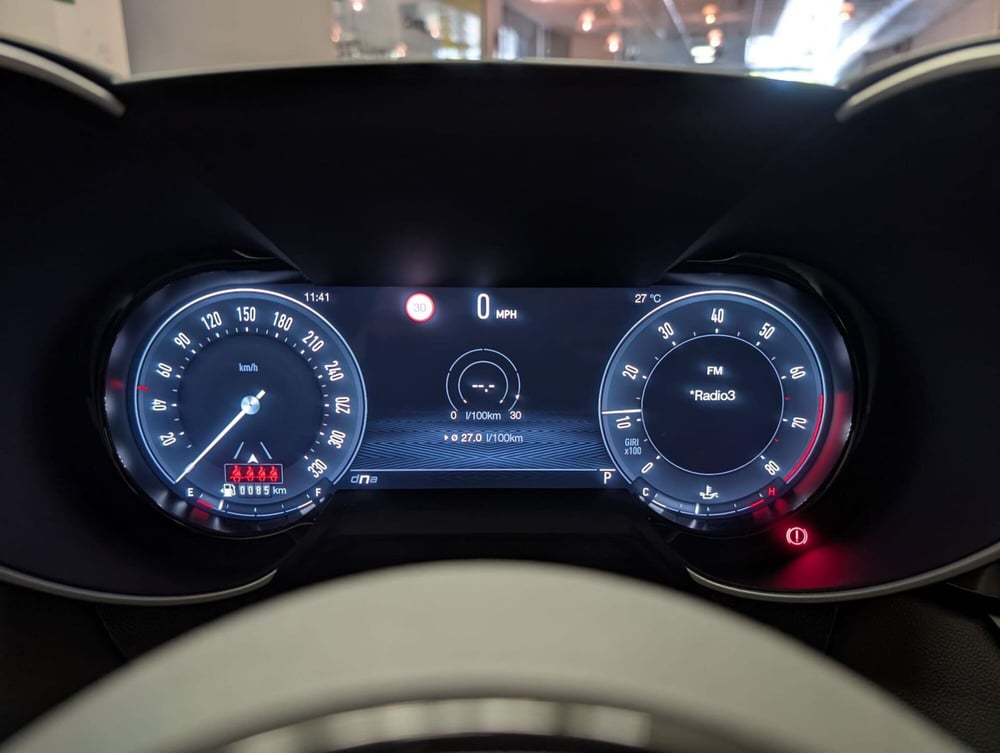 Alfa Romeo Giulia nuova a Teramo (18)