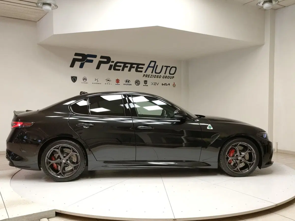 Alfa Romeo Giulia nuova a Teramo (5)