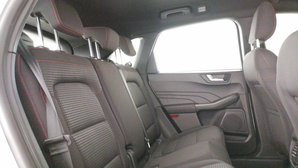 Ford Kuga usata a Roma (8)