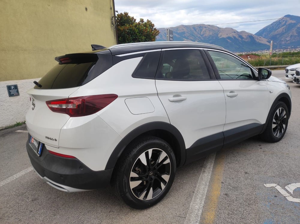 Opel Grandland X usata a Salerno (10)