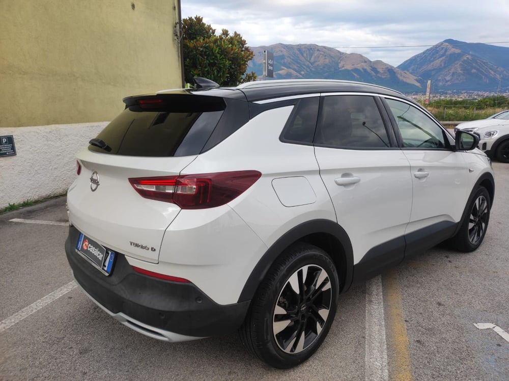 Opel Grandland X usata a Salerno (11)