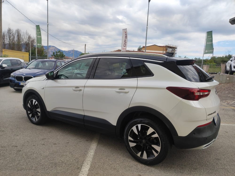 Opel Grandland X usata a Salerno (16)