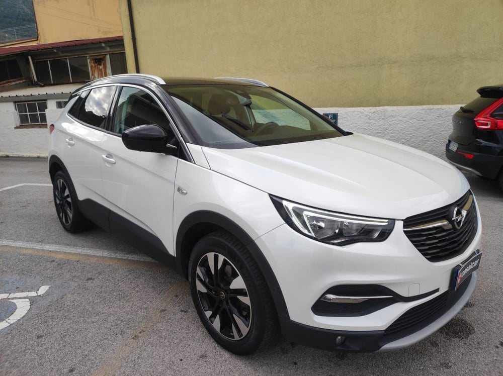 Opel Grandland X usata a Salerno (6)