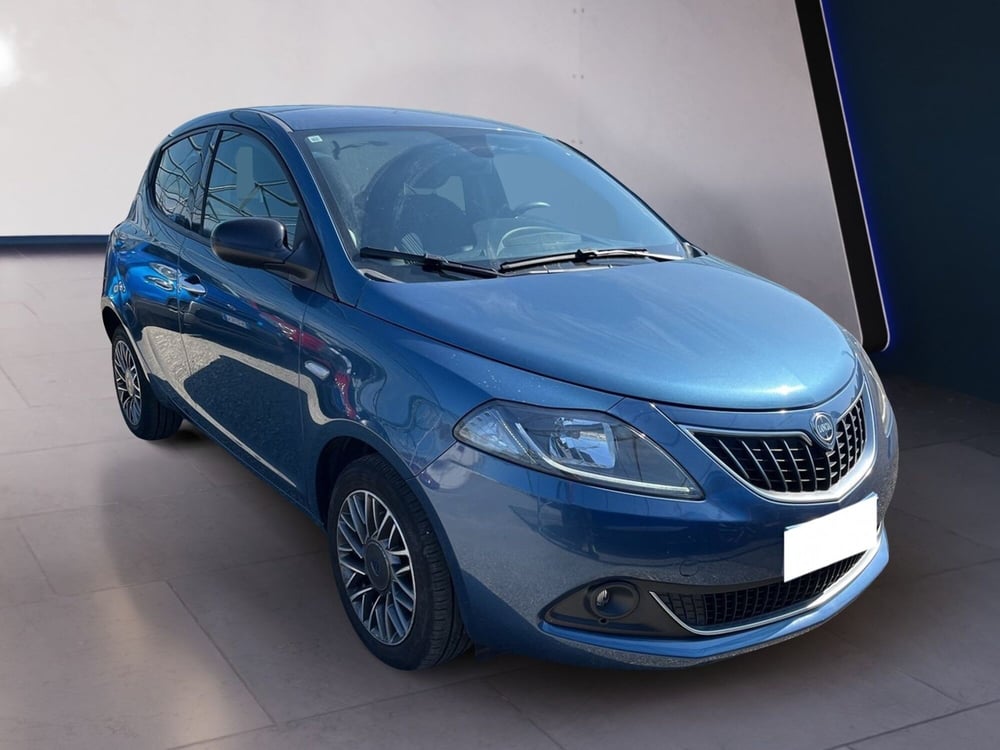 Lancia Ypsilon usata a Torino (3)