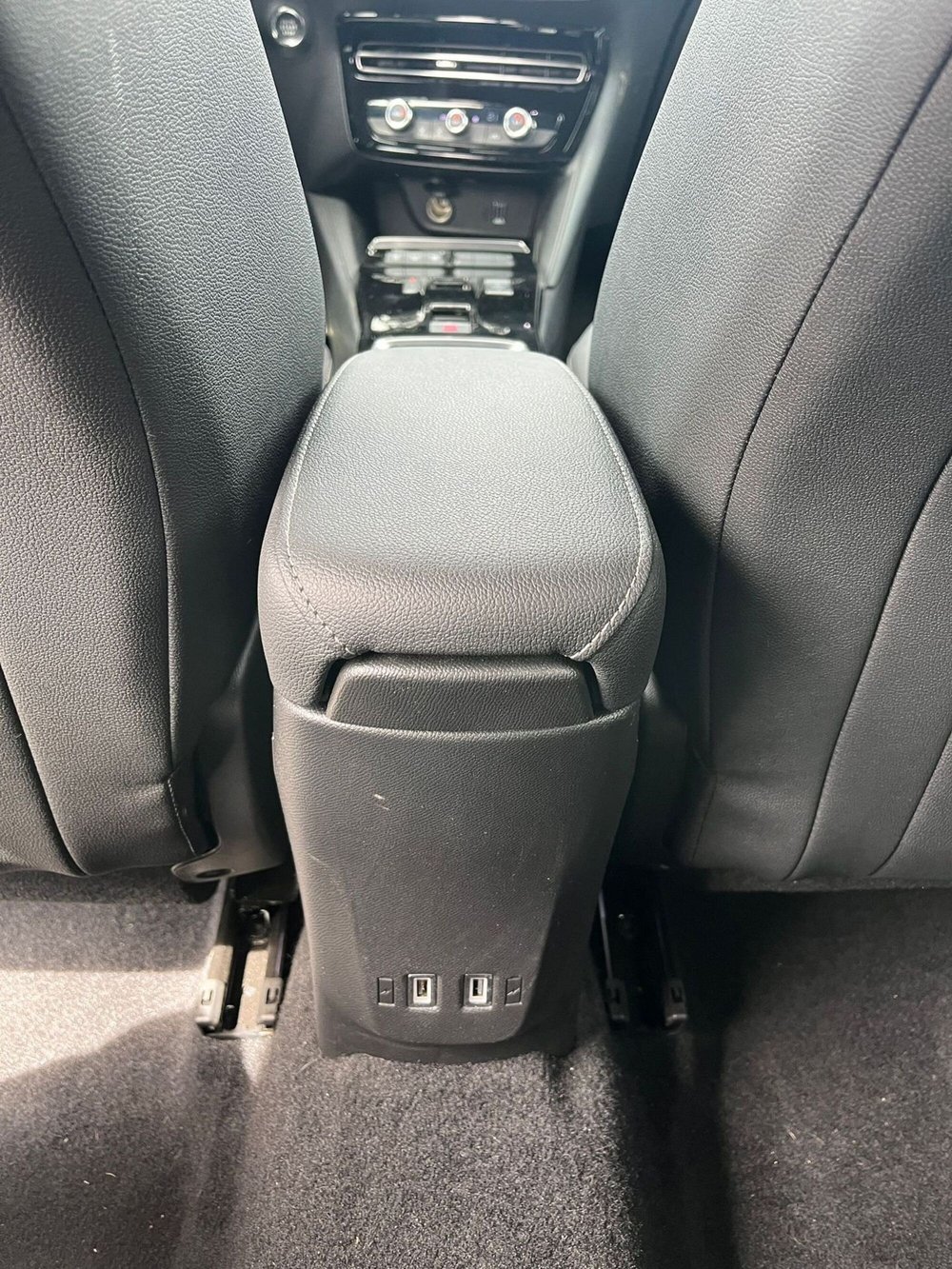 Opel Mokka usata a Milano (18)