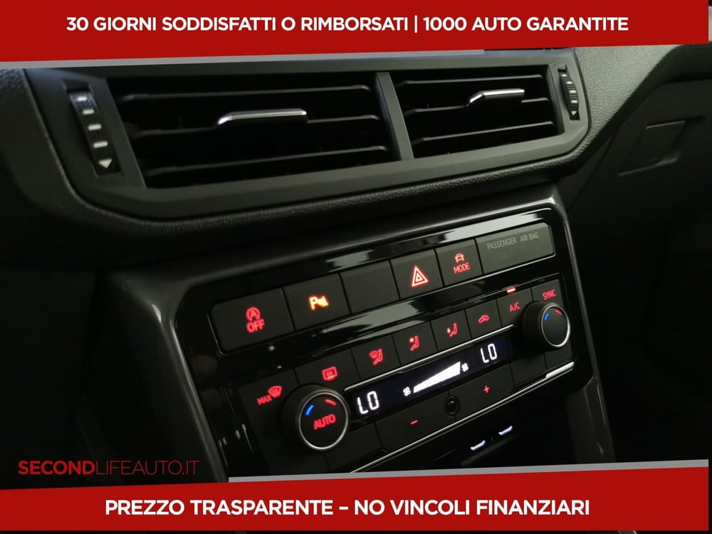 Volkswagen T-Cross usata a Chieti (18)