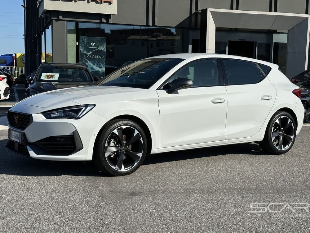 Cupra Leon usata a Livorno