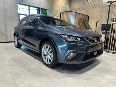 SEAT Ibiza 1.0 EcoTSI 115 CV 5 porte FR nuova a Livorno