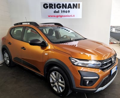 Dacia Sandero Stepway 1.0 TCe 100 CV ECO-G Comfort del 2021 usata a Cava Manara