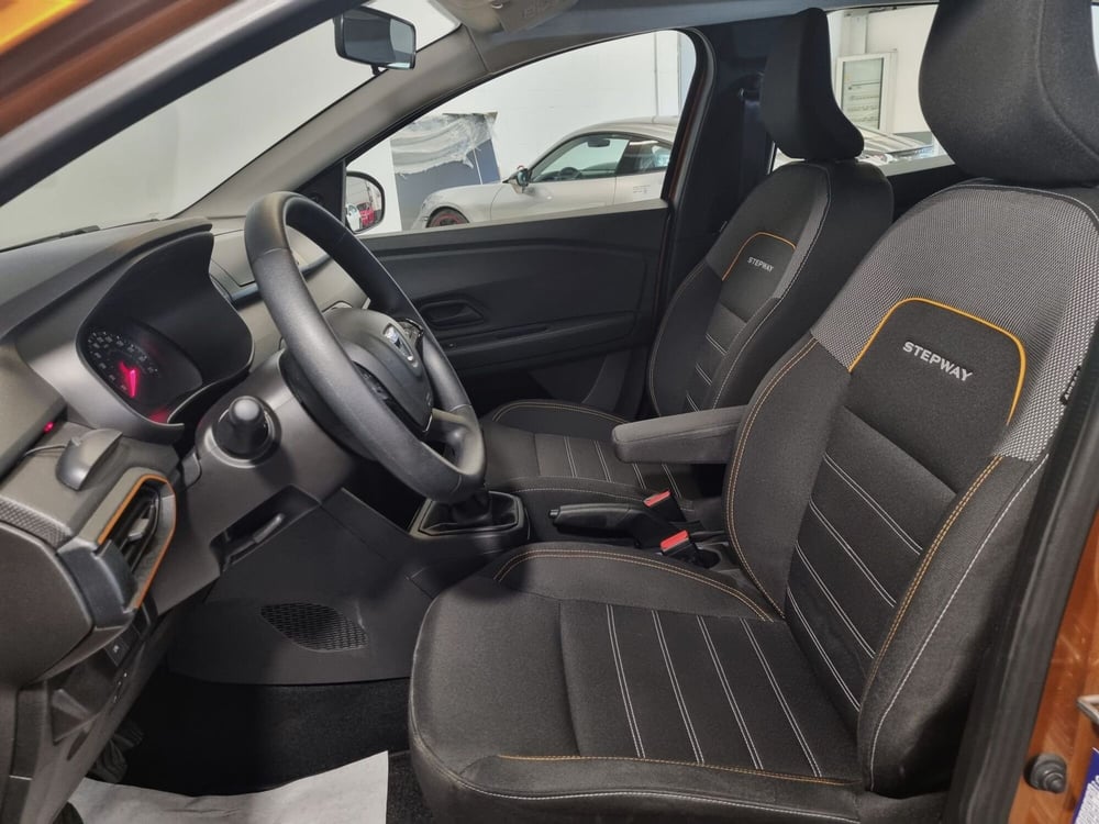 Dacia Sandero usata a Pavia (7)