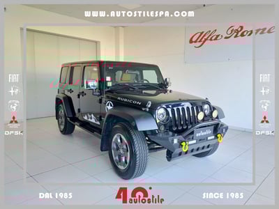 Jeep Wrangler Unlimited 2.8 CRD DPF Rubicon Auto del 2011 usata a Scandiano