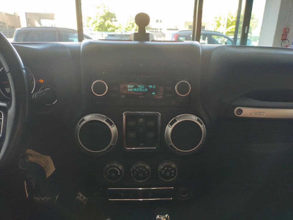 Jeep Wrangler Unlimited usata a Reggio Emilia (14)