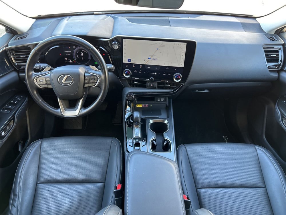 Lexus NX usata a Modena (10)