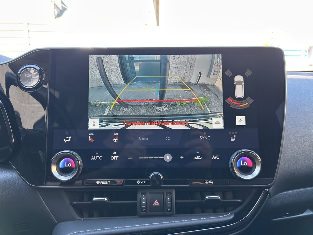 Lexus NX usata a Modena (14)