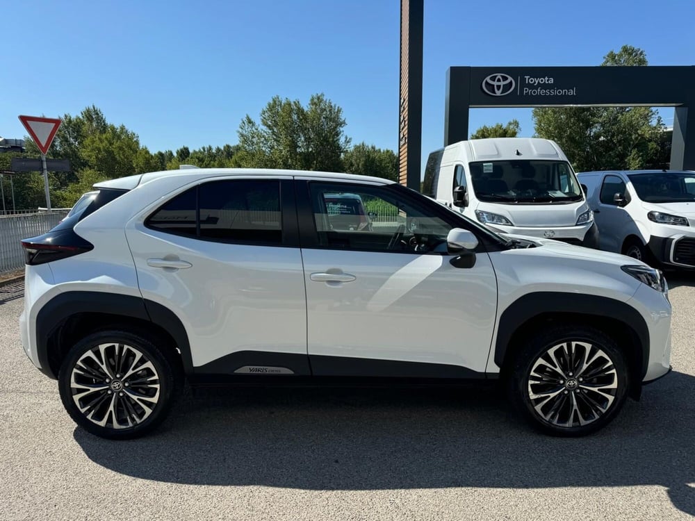 Toyota Yaris Cross usata a Modena (5)