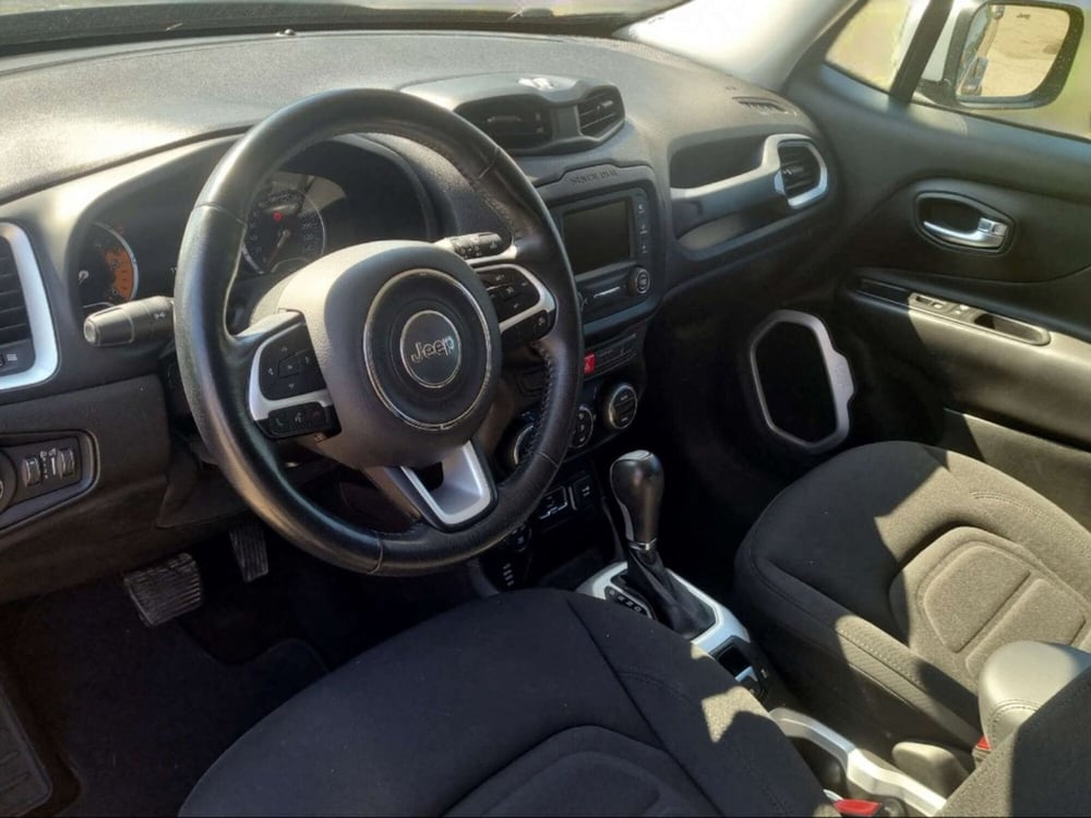 Jeep Renegade usata a Livorno (13)