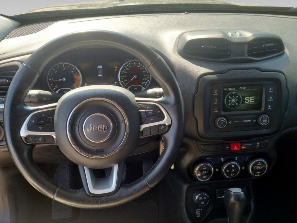 Jeep Renegade usata a Livorno (8)