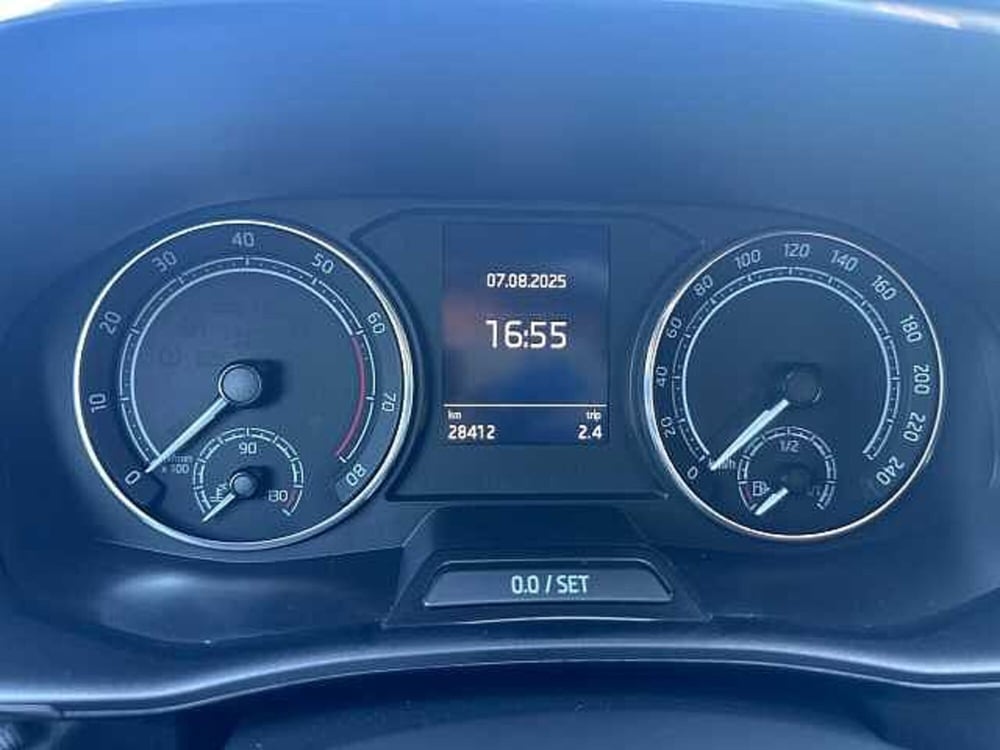 Skoda Fabia usata a Verona (12)
