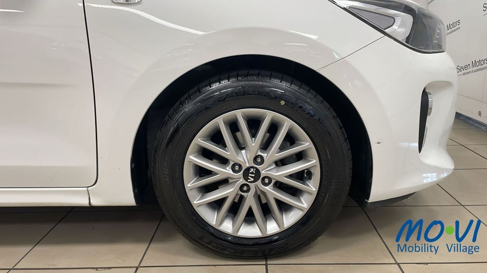 Kia Rio usata a Torino (10)