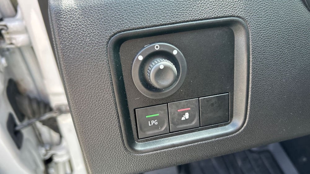 Dacia Duster usata a Parma (20)
