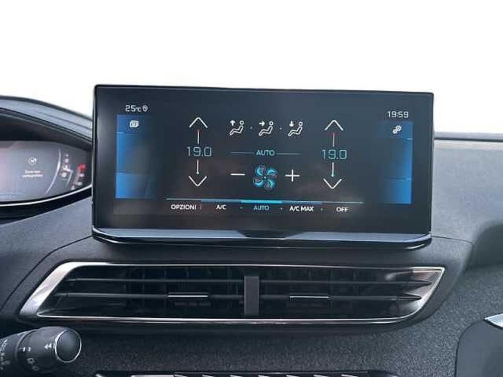 Peugeot 3008 usata a Ragusa (19)